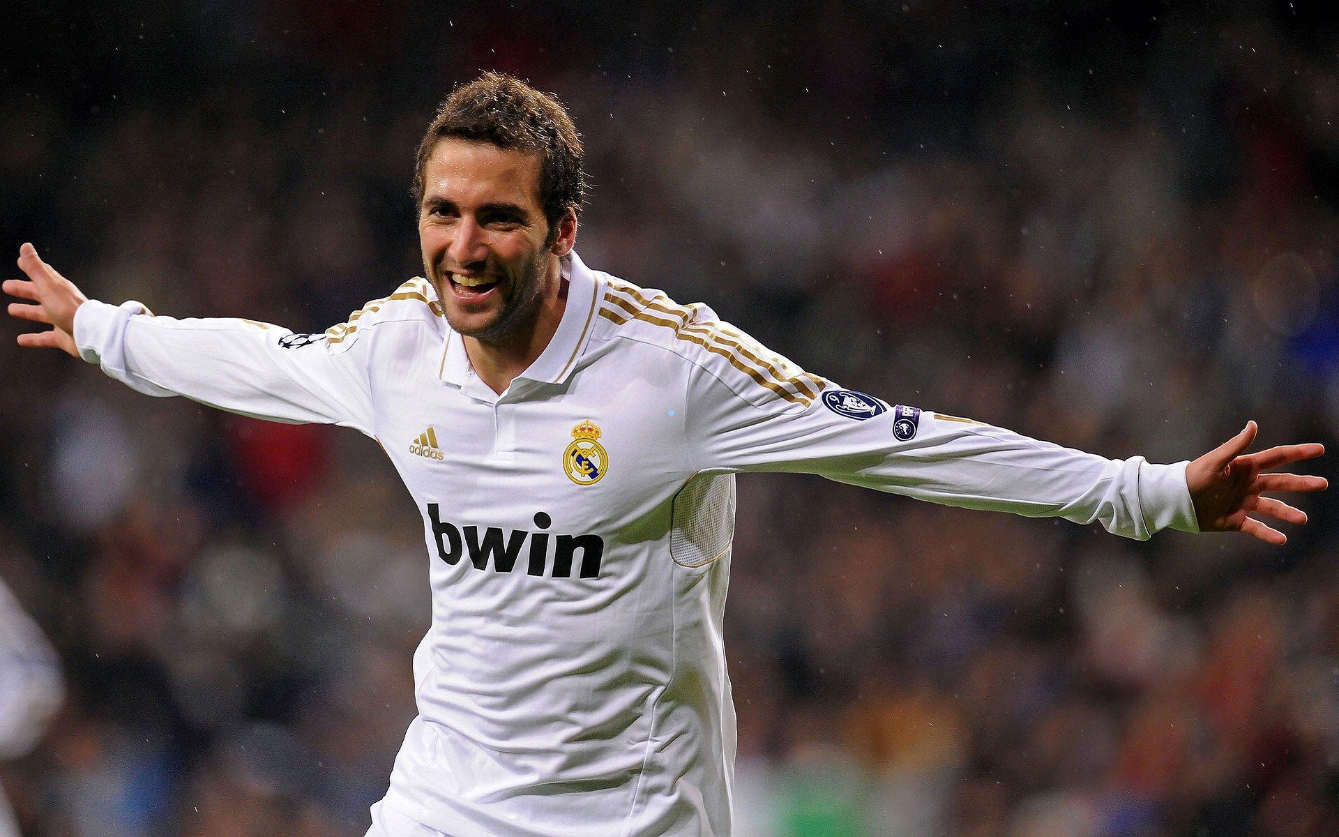 复盘逆境胜利更鼓舞人心，皇马告别至暗时刻迎来新生